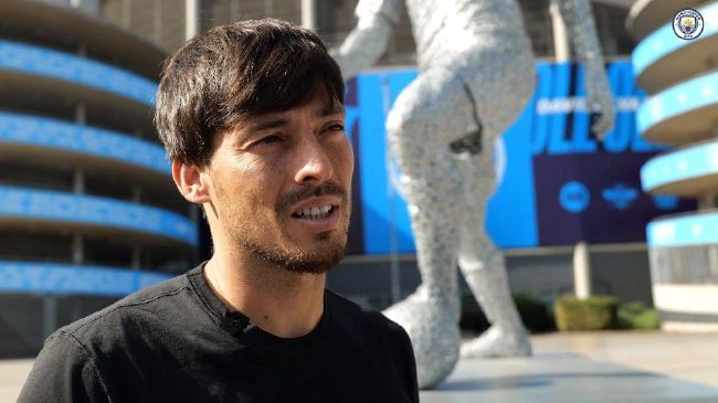农村寡妇偷人高潮完整版