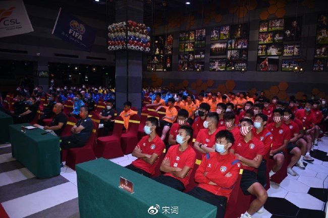 国产成人自啪精品视频